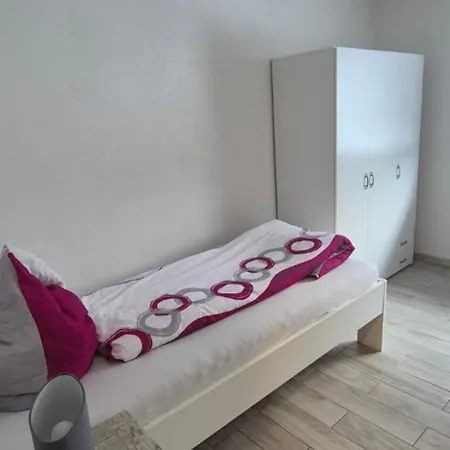 Ilo's Zimmervermietung * Stadtallendorf